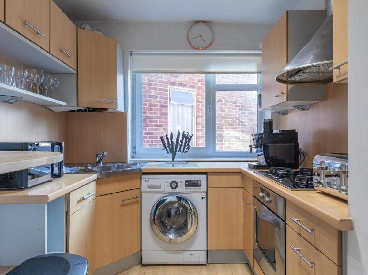 Park View - Modern - Parking Apartment Brighton Exterior photo